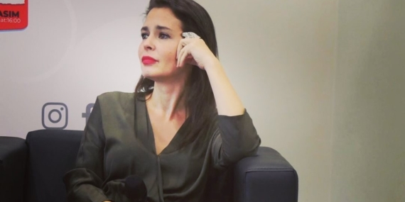 Pelin Batu’dan Samimi Açıklamalar: Erdal İnönü Hayranlığı ve Kariyer Yolculuğu